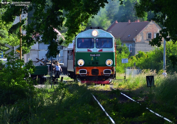 SU46