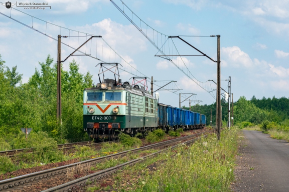 ET42