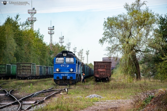 ST44-2037