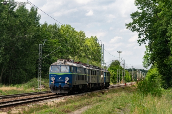 ET22-1036