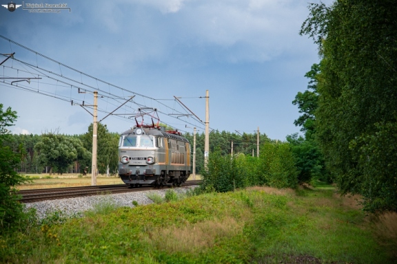 ET22-143