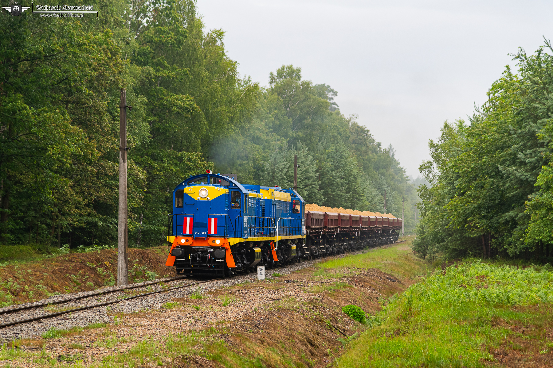 RJT_7496-3.JPG