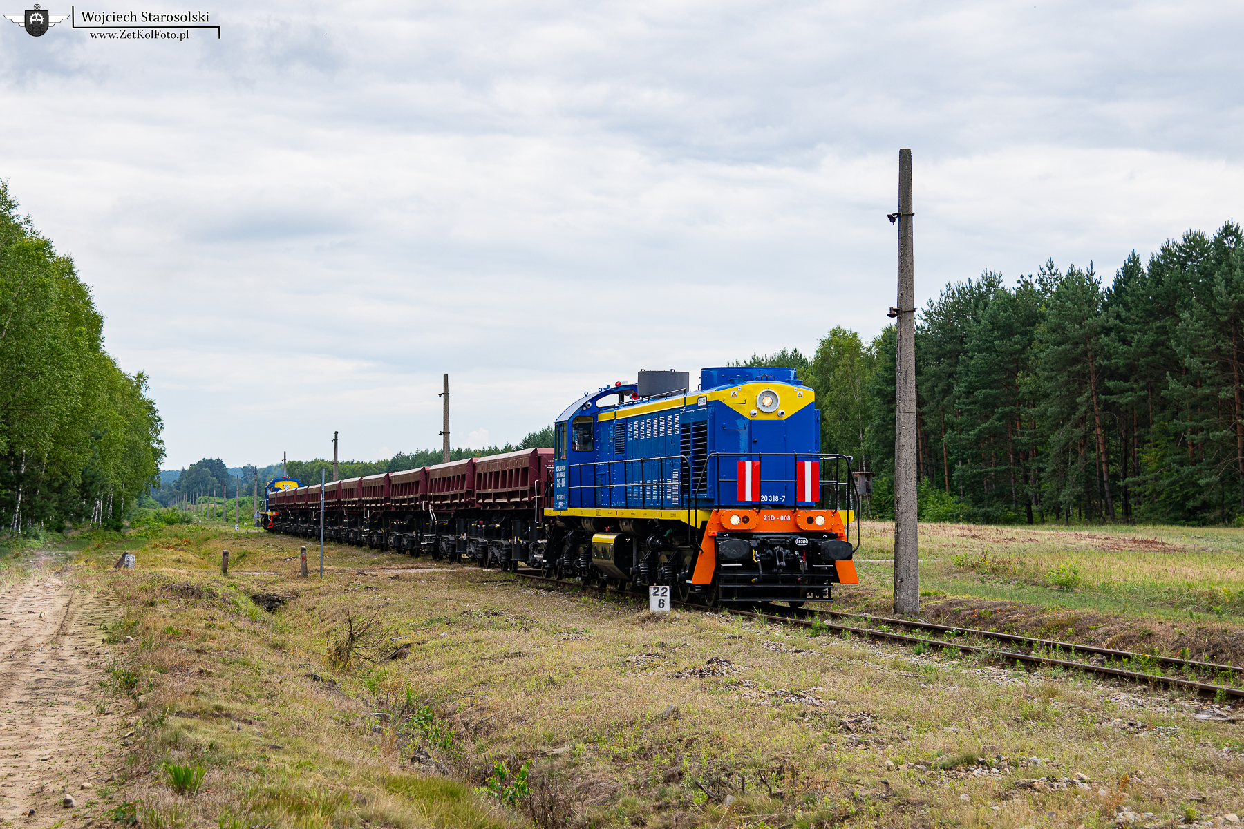 RJT_7641-2.JPG